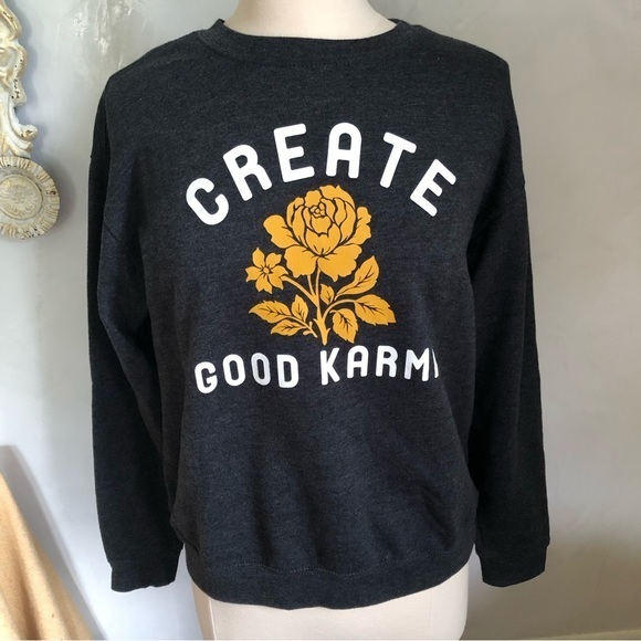 Awake Grey cozy Create Good Karma sweatshirt size Medium 60%cotton 40%polyester - Picture 1 of 6